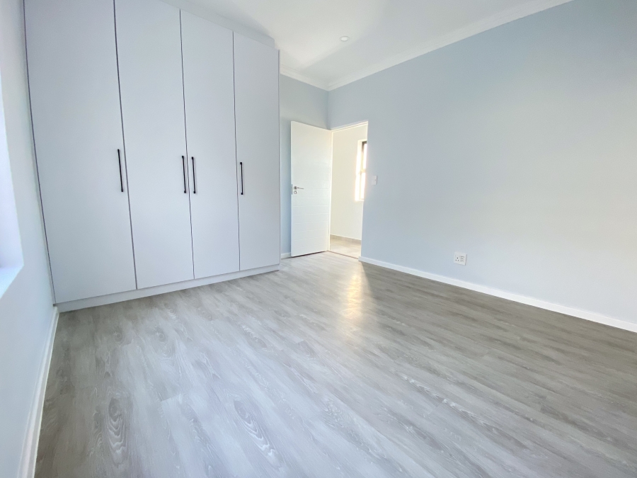 4 Bedroom Property for Sale in Sandown Western Cape